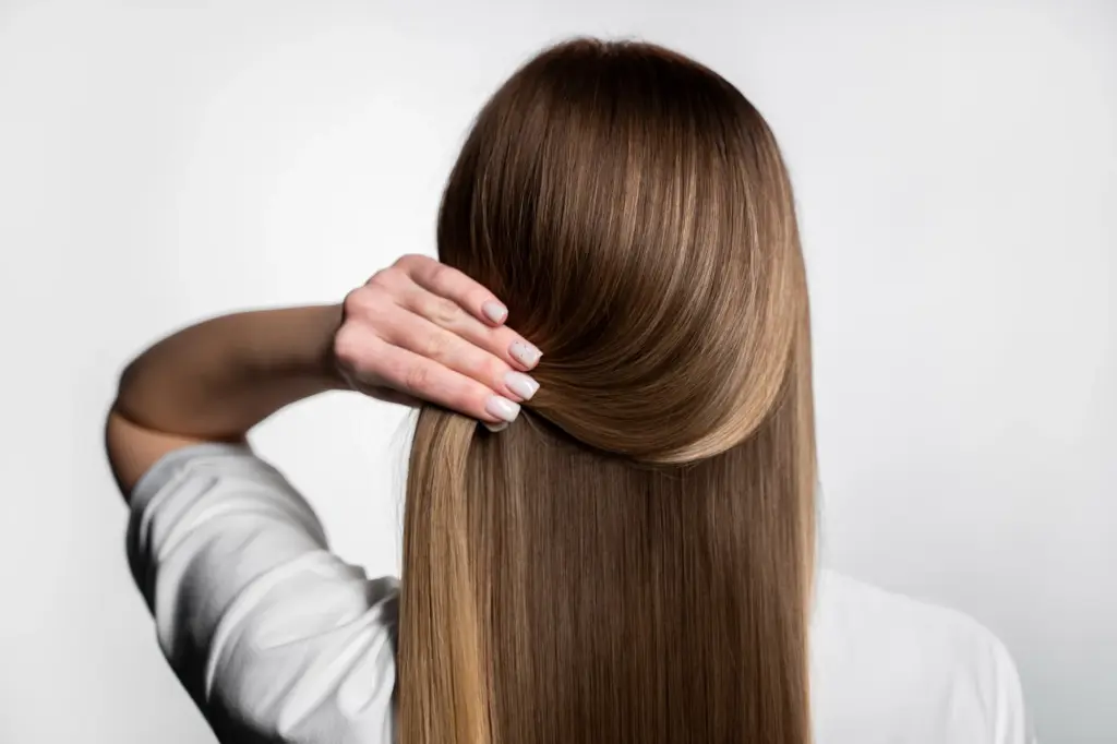 Cocochoco Haarbehandlung Glänzendes Haar ohne Frizz Entdecken Sie die natürliche Behandlung für glattes, weiches Haar. Ideal gegen Frizz, schützt vor Schäden und erleichtert Styling.