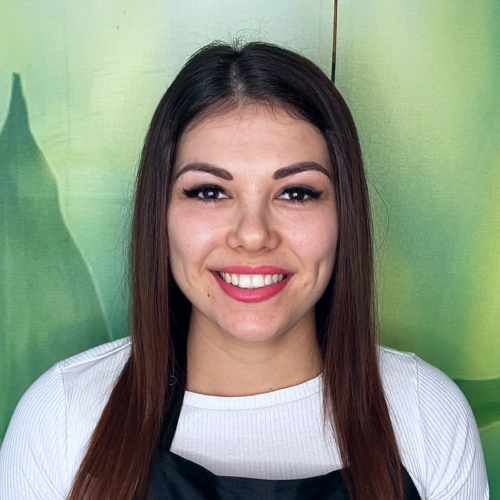 Bogi Friseurin Friseurin Spezialistin für Cocochoco Keratin, Balayage, Babylights, Blondier- und Strähnentechniken